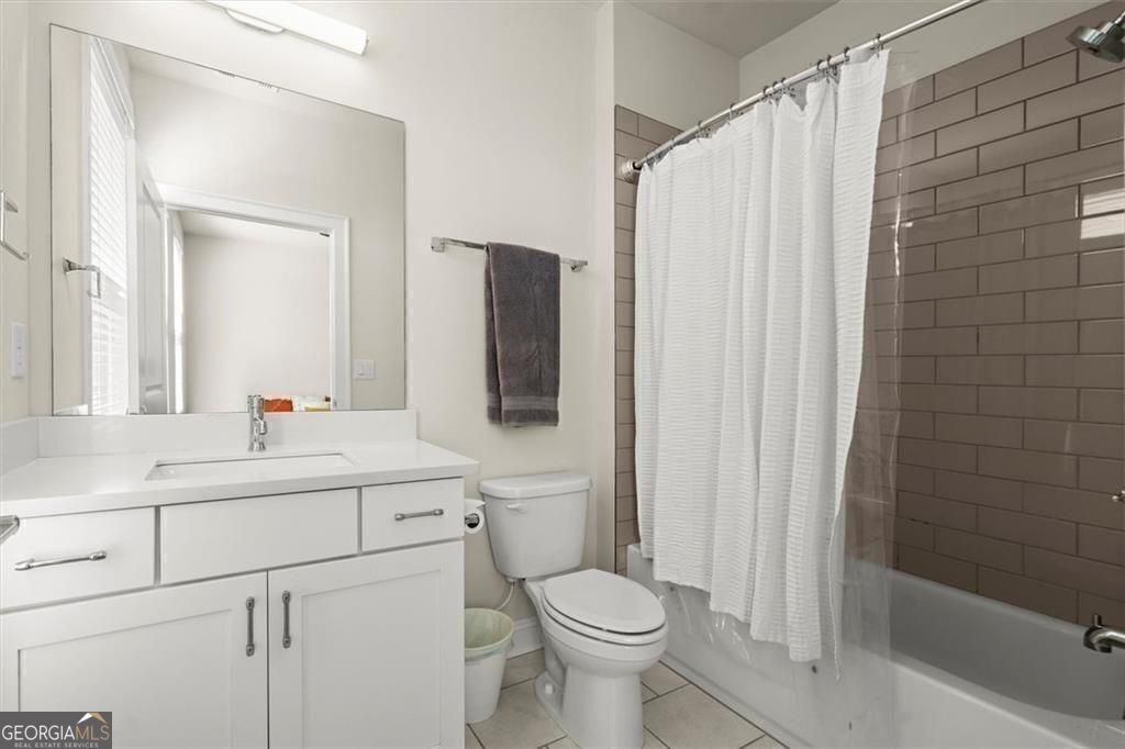 Alpharetta, Georgia 30009, United States, 3 Bedrooms Bedrooms, ,4 BathroomsBathrooms,Residential,Active,207998