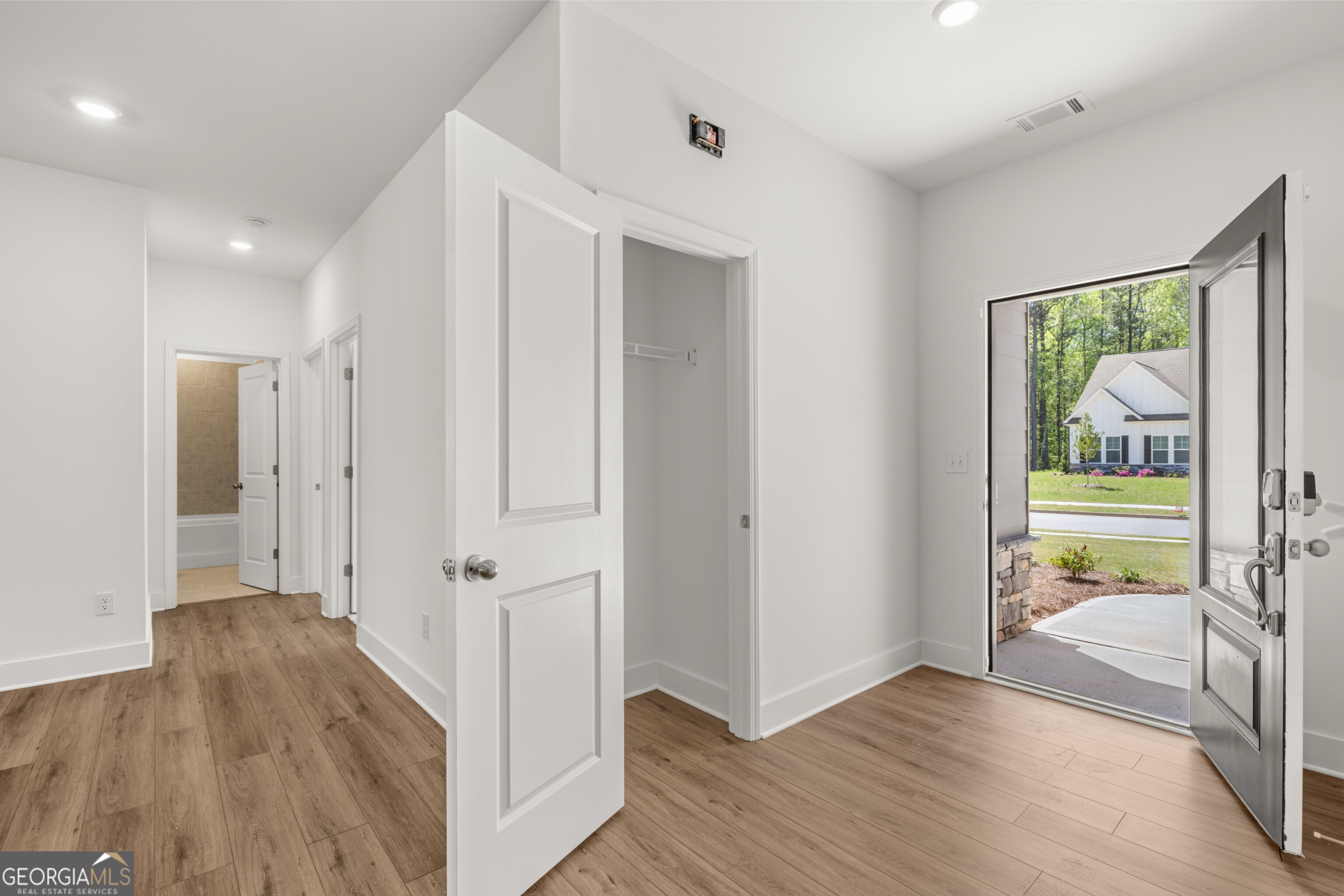 22 Foothills TRL