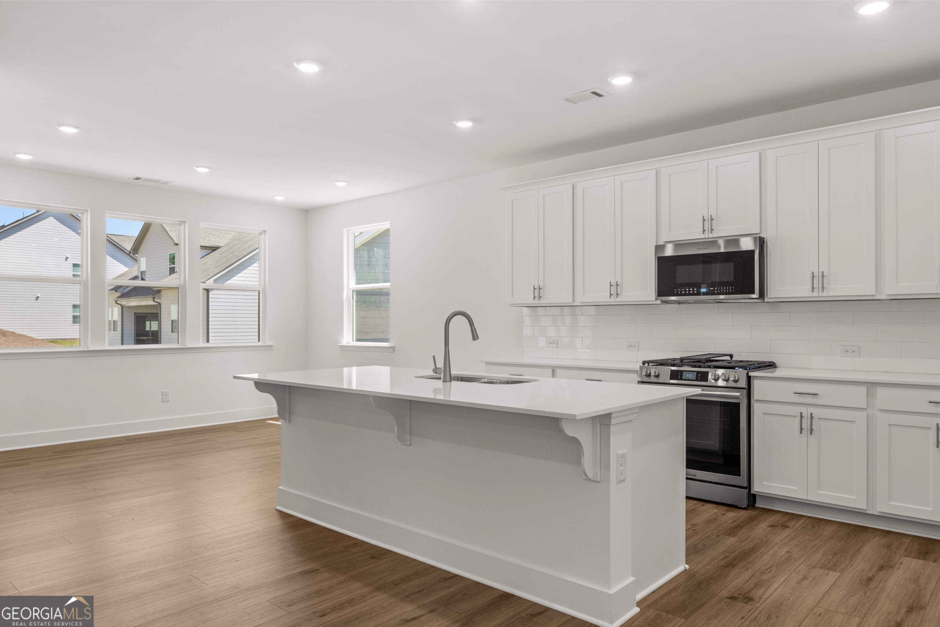 22 Foothills TRL