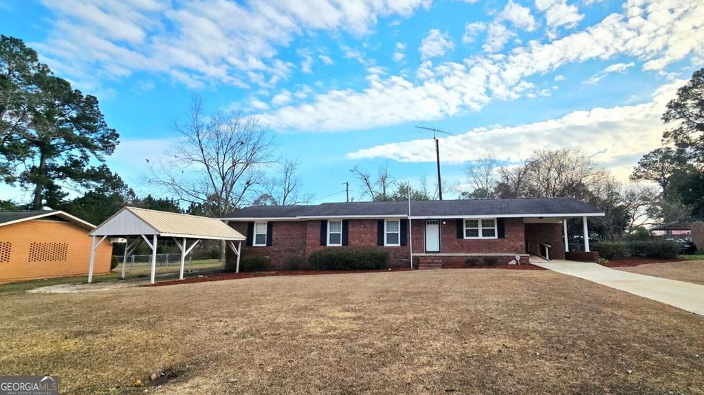 Photo of 103 Martha Circle #21, Fitzgerald, GA 31750 (MLS # 10679290)