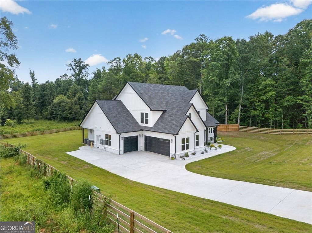 127 Tanners Bridge RD