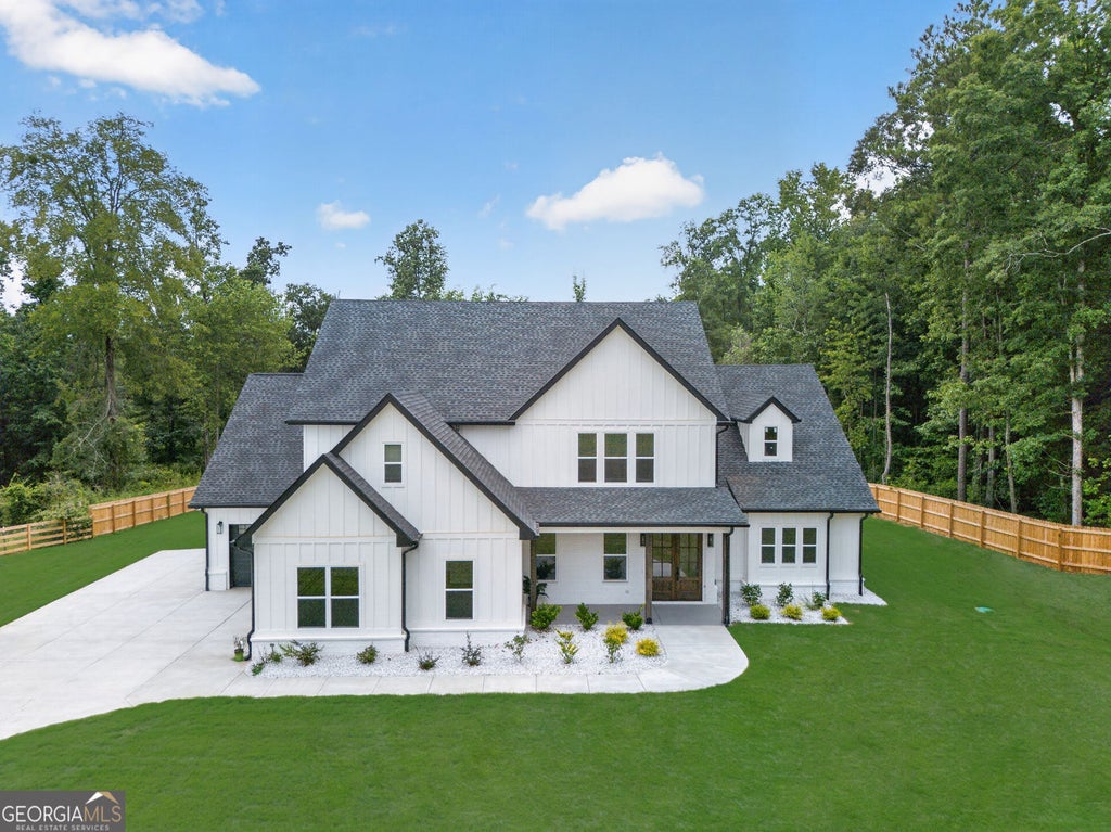 Photo of 127 Tanners Bridge Road, Bethlehem, GA 30620 (MLS # 10841235)
