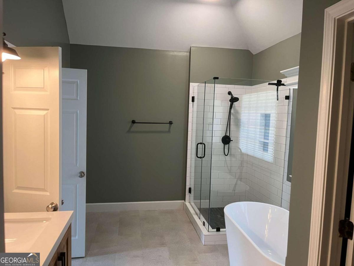 Windrose - Residential Lease