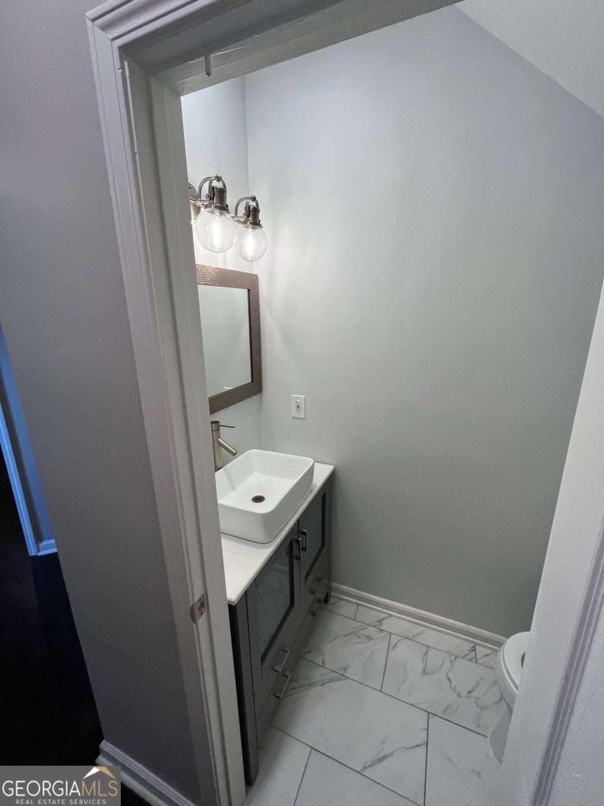 Windrose - Residential Lease
