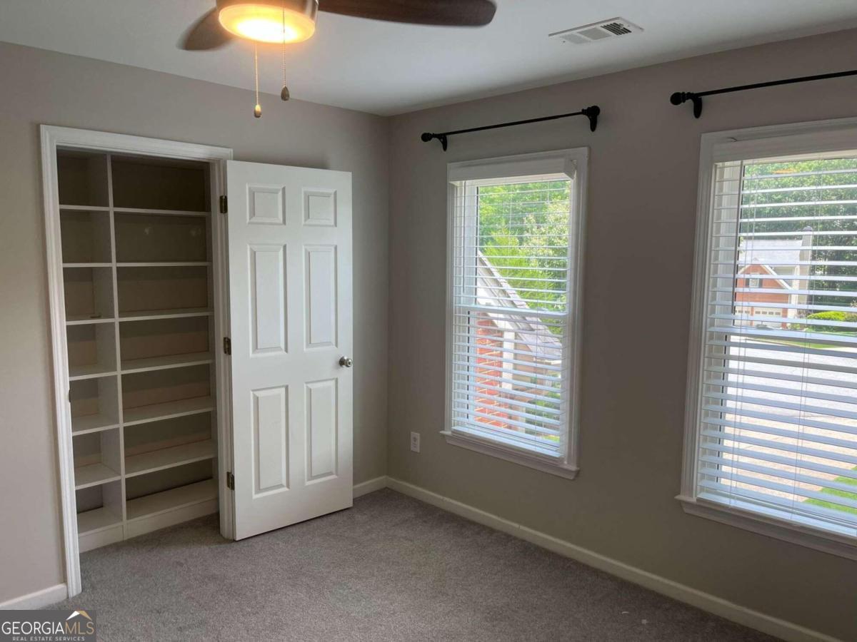 Windrose - Residential Lease