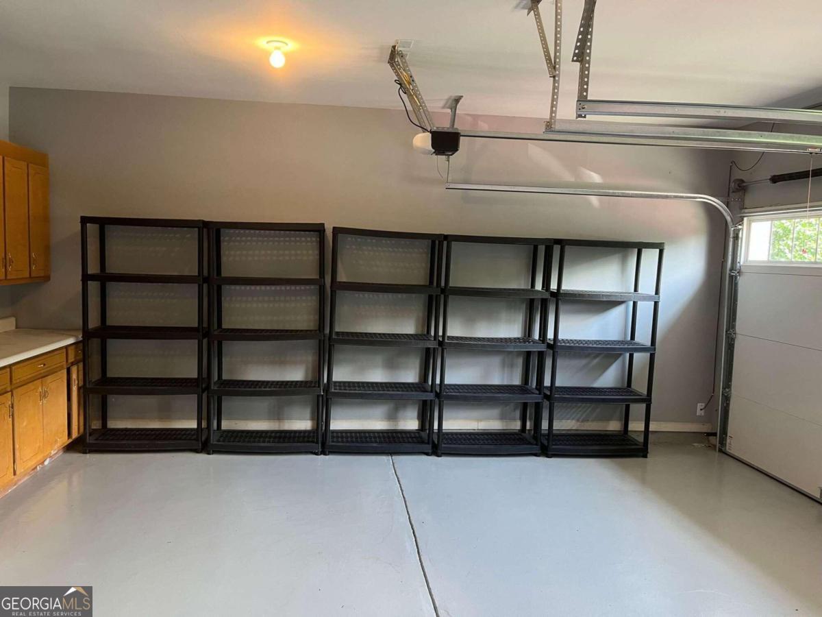 Windrose - Residential Lease