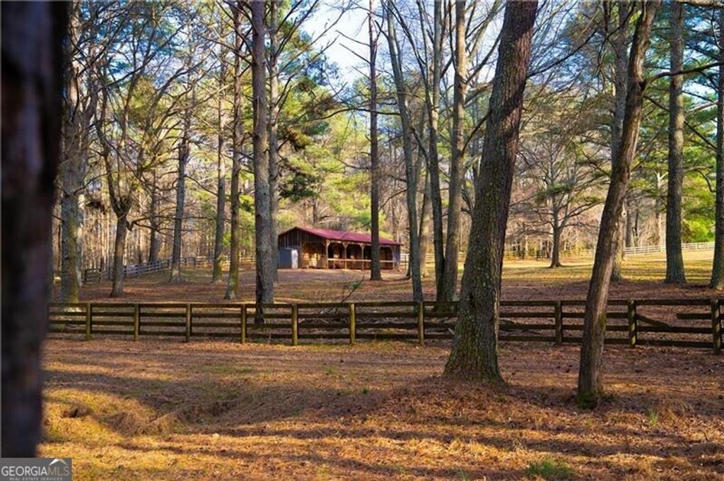 Photo of 9305 Wilkerson Mill Road, Chattahoochee Hills, GA 30268 (MLS # 10727702)