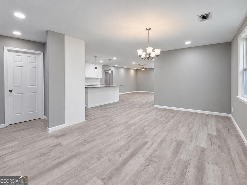 1307 4th AVE