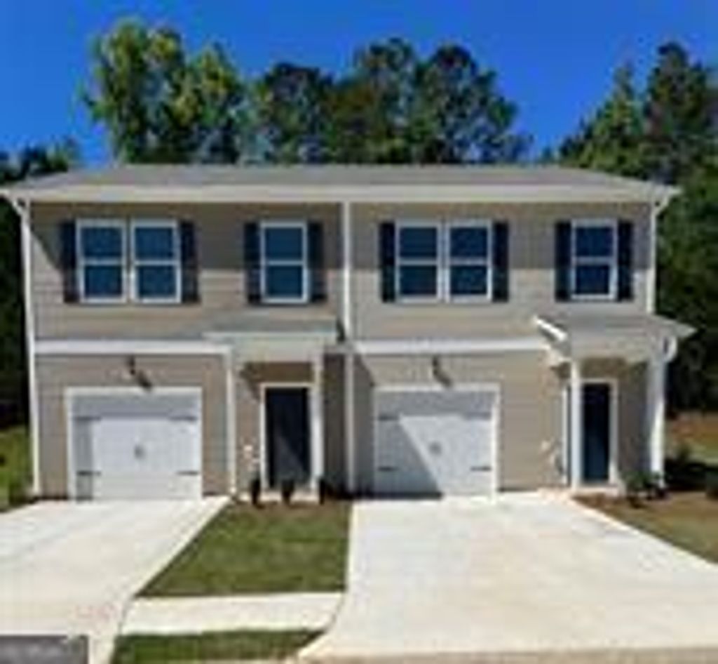 Photo of 100 Village Green Drive NW, Adairsville, GA 30103 (MLS # 10711345)