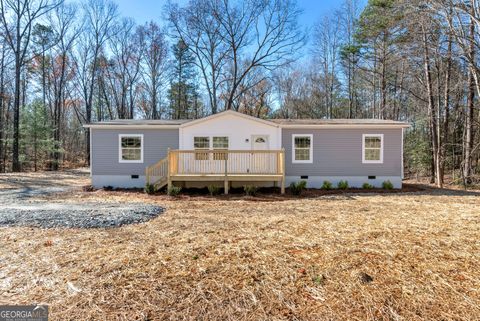 A home in Demorest