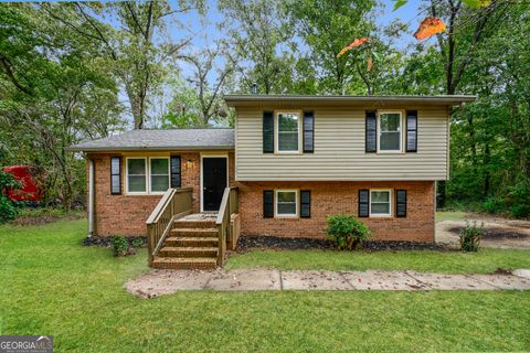 Photo of 40 Derby Country Drive, Ellenwood, GA 30294 (MLS # 10634238)