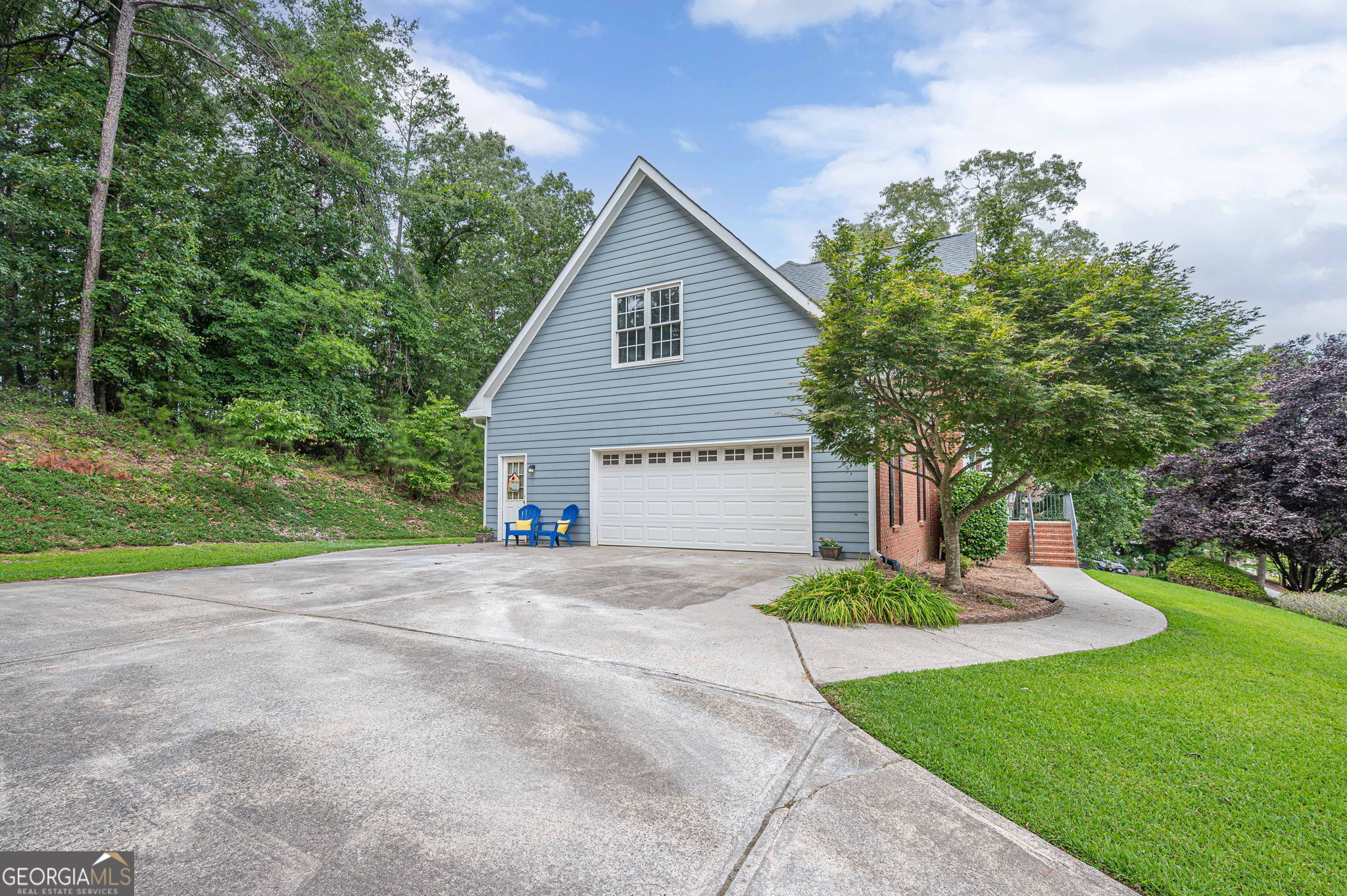1001 Ashfern WALK