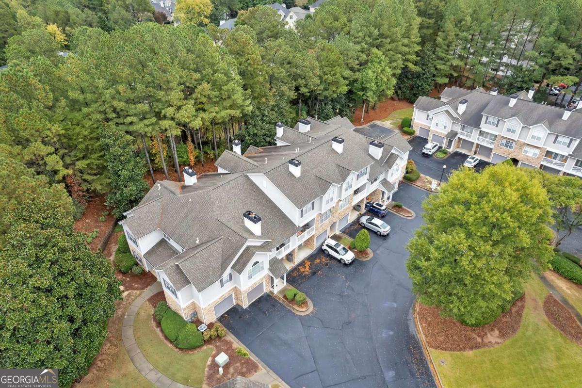 The Crossings at Towne Lake - Residential