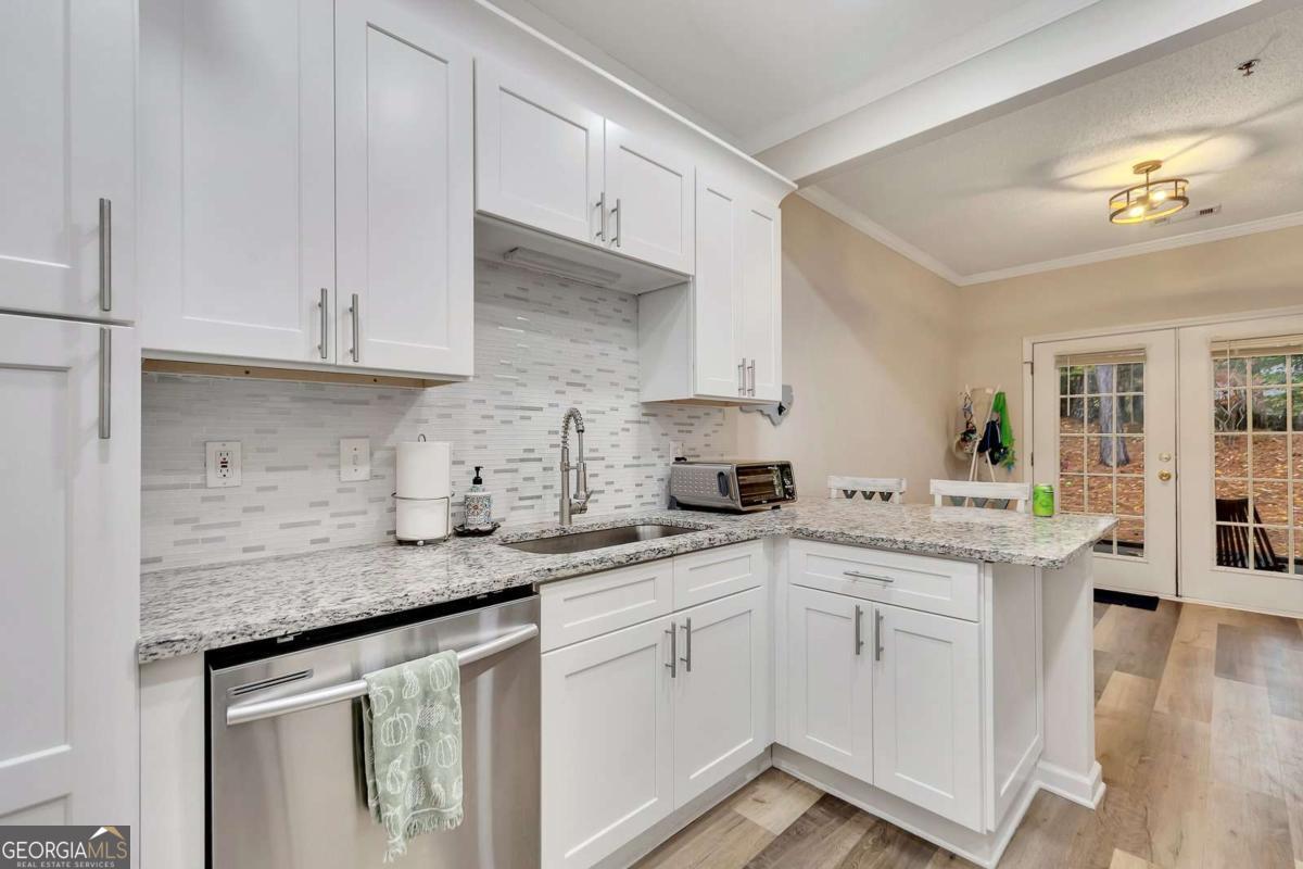 The Crossings at Towne Lake - Residential