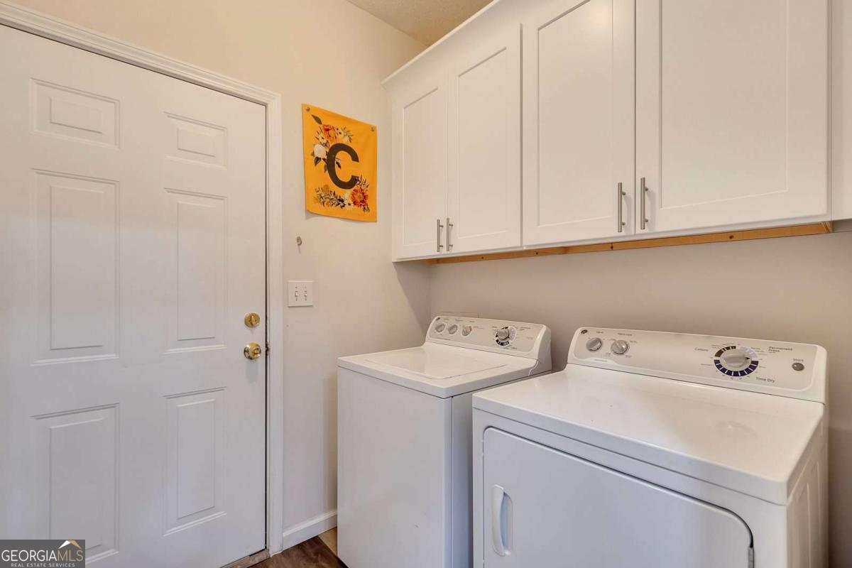 The Crossings at Towne Lake - Residential