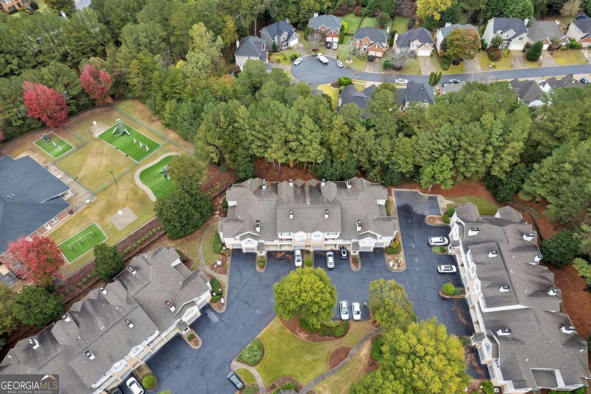 The Crossings at Towne Lake - Residential