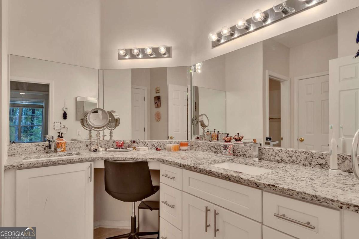 The Crossings at Towne Lake - Residential