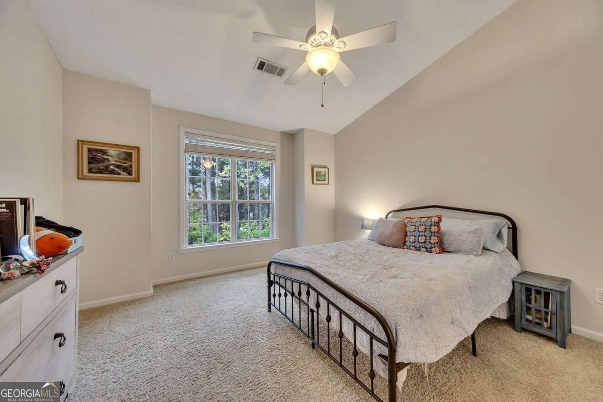 The Crossings at Towne Lake - Residential