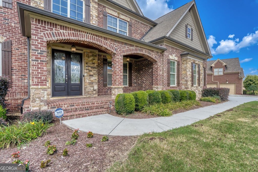 Photo of 3066 Walking Horse Trail, Buford, GA 30519 (MLS # 10810671)