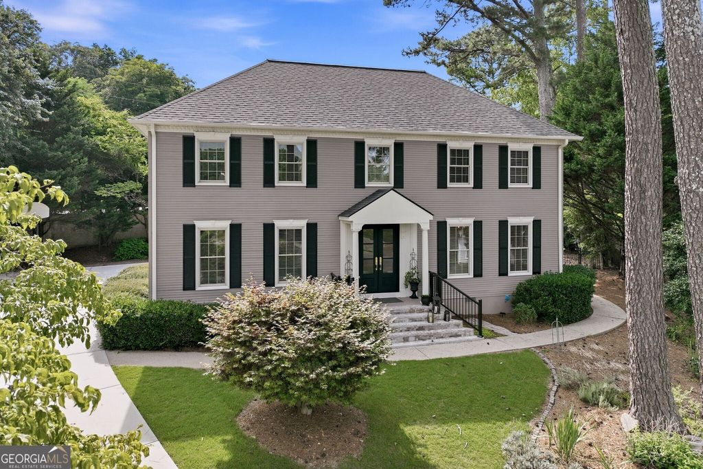 Photo of 2859 Village Court, Gainesville, GA 30506 (MLS # 10795524)