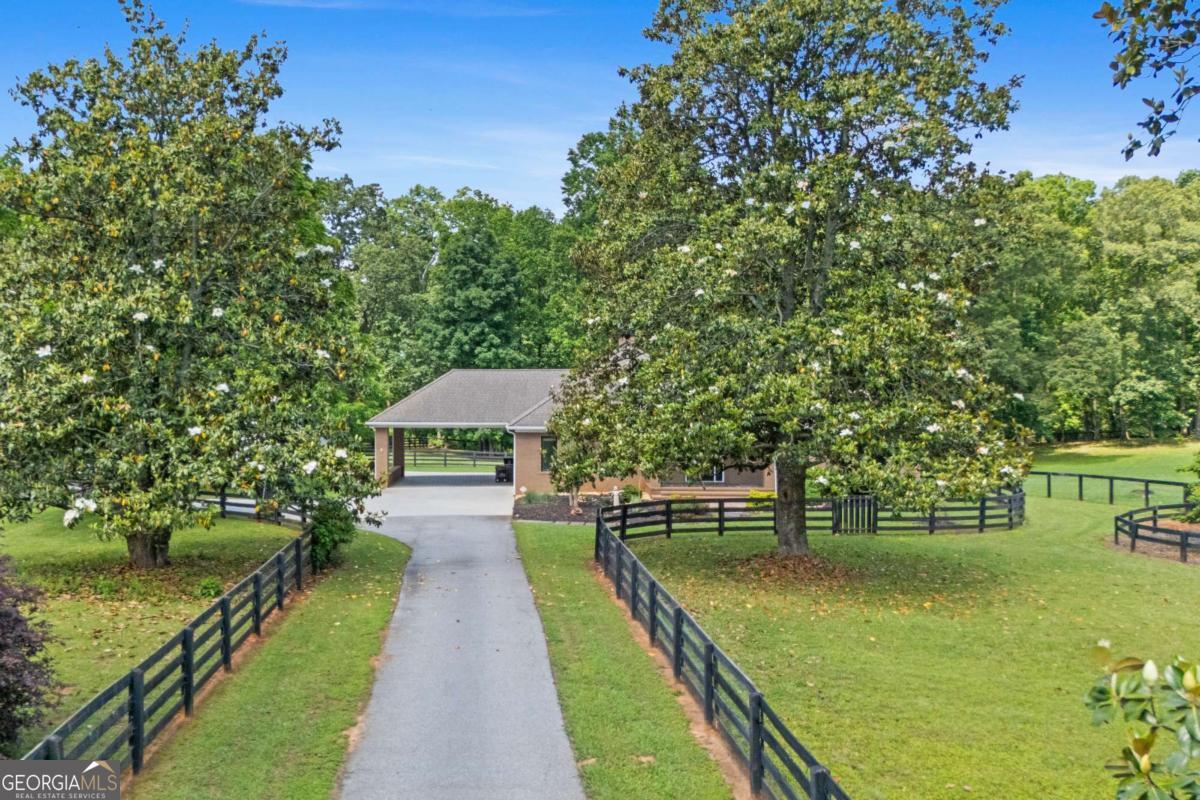 16175 Hopewell RD