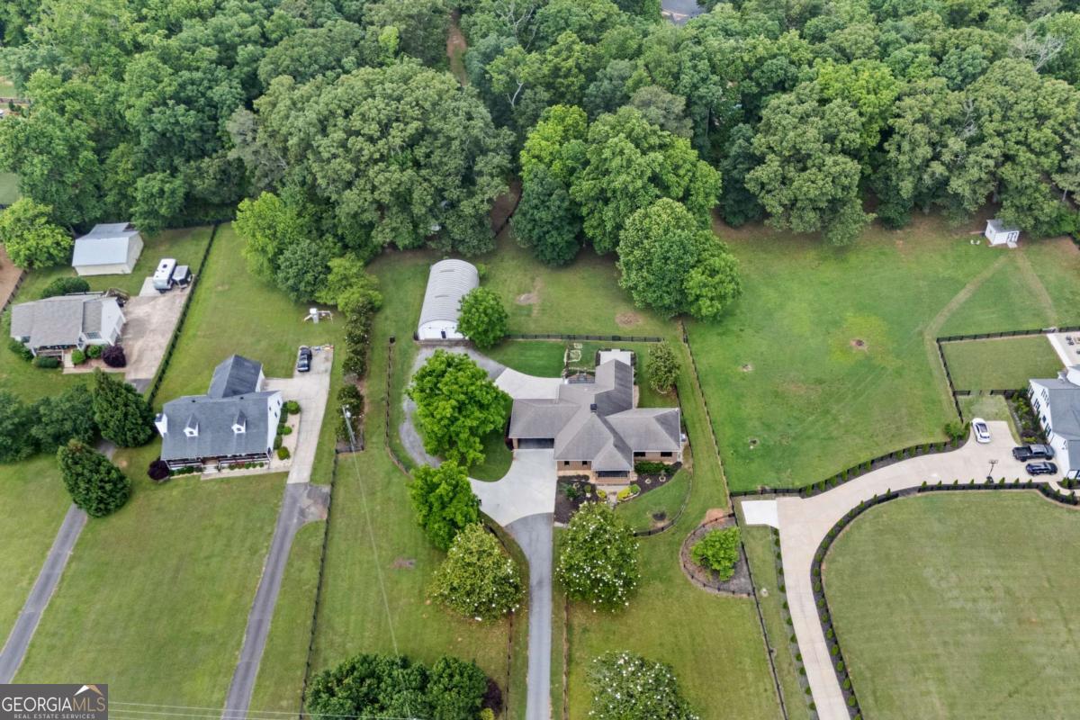 16175 Hopewell RD