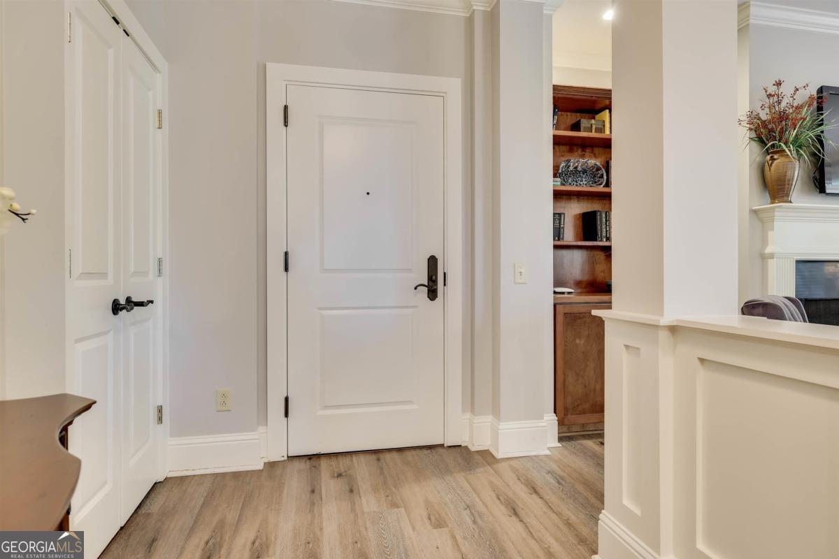 1010 D Portage TRL