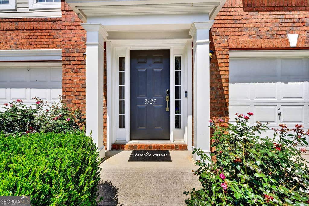 Photo of 3327 Lathenview Court, Alpharetta, GA 30004 (MLS # 10827226)