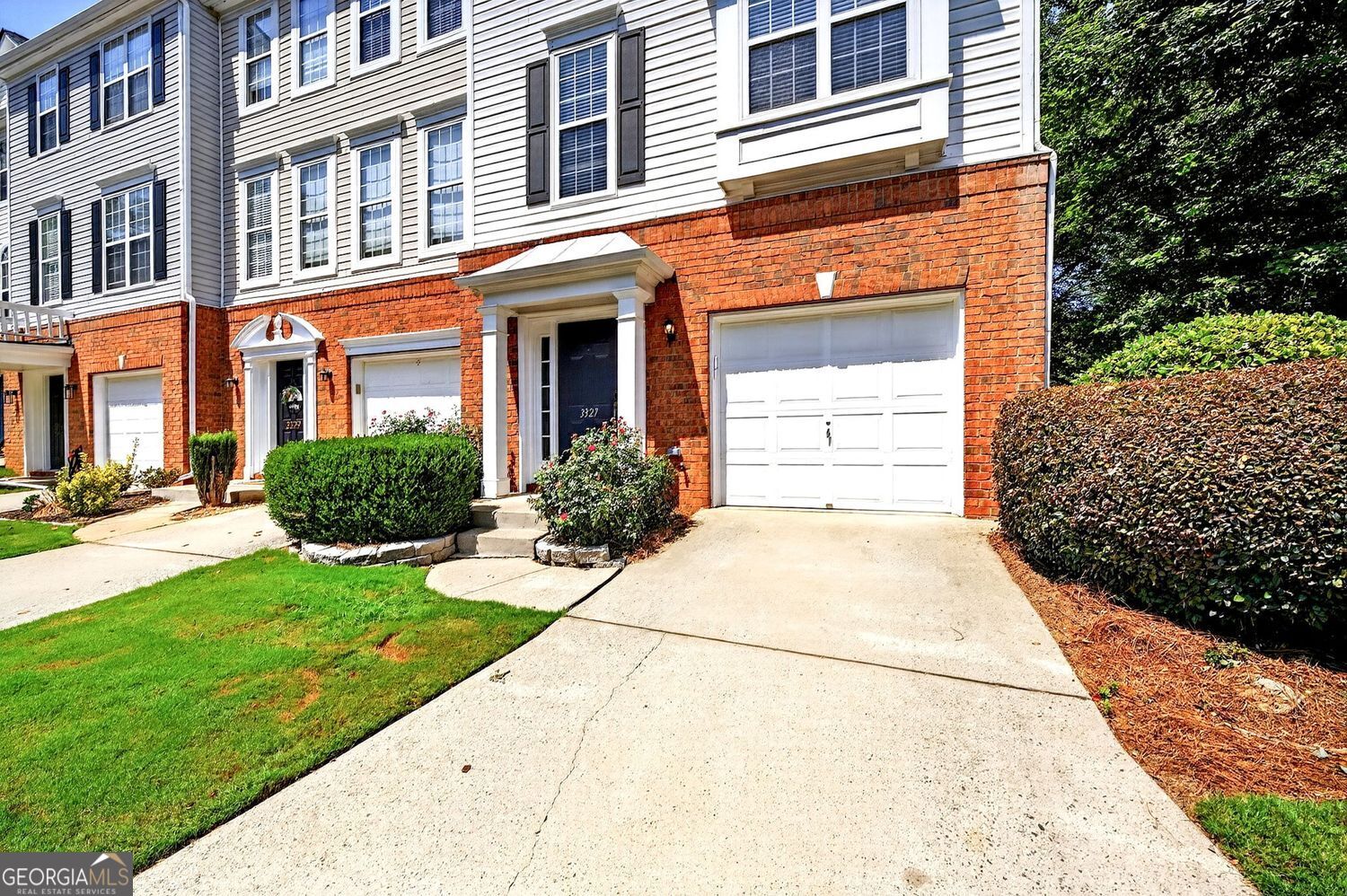 3327 Lathenview CT
