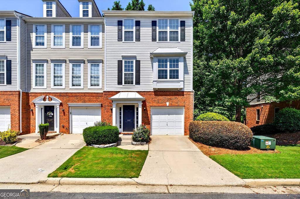 Photo of 3327 Lathenview Court, Alpharetta, GA 30004 (MLS # 10827226)