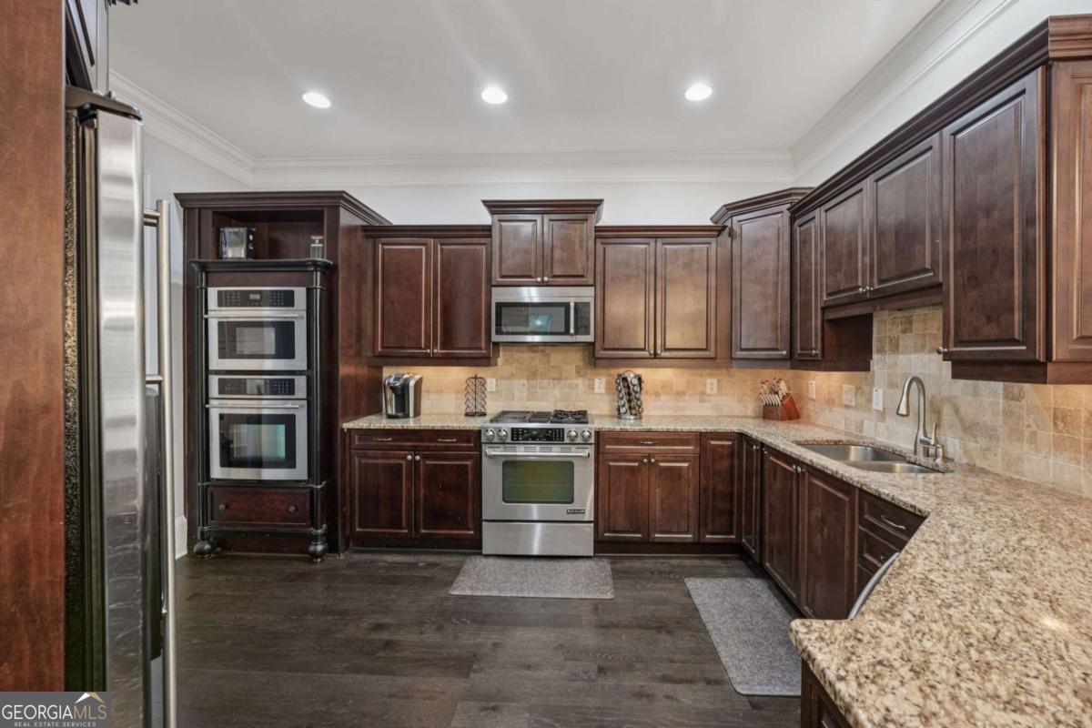 Lynwood Park - Residential