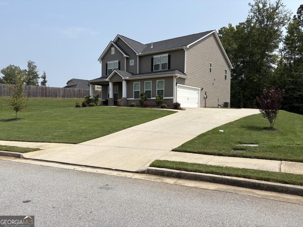 Photo of 200 Darien Drive, Senoia, GA 30276 (MLS # 10849326)