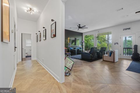 A home in Lizella
