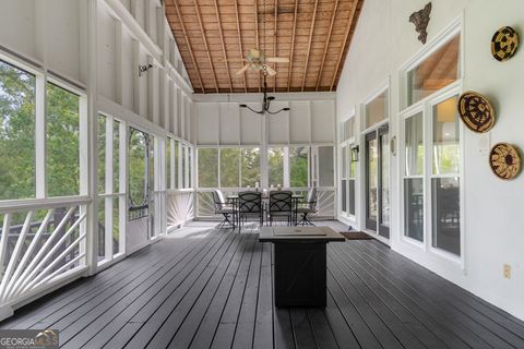 A home in Lizella