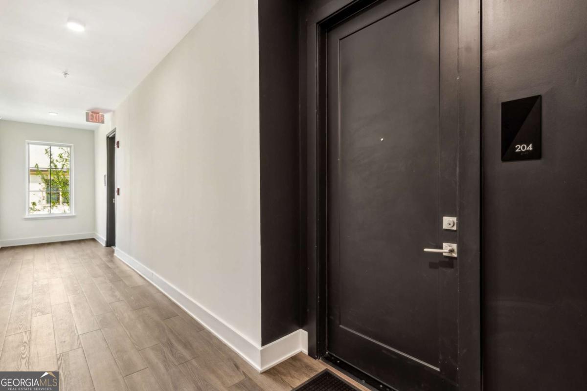 22 Airline ST NE 204