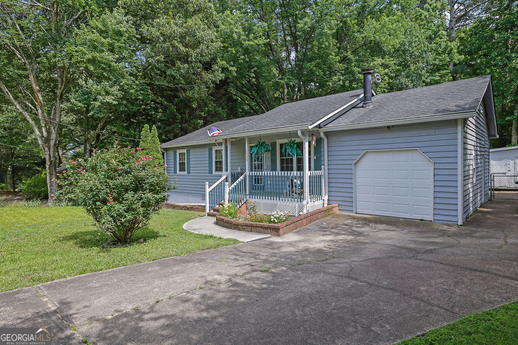 1555 Rock Springs RD