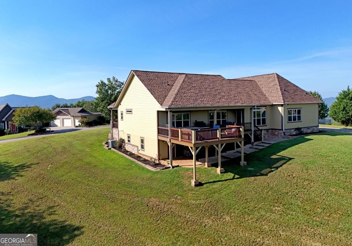 594 Summit TRCE