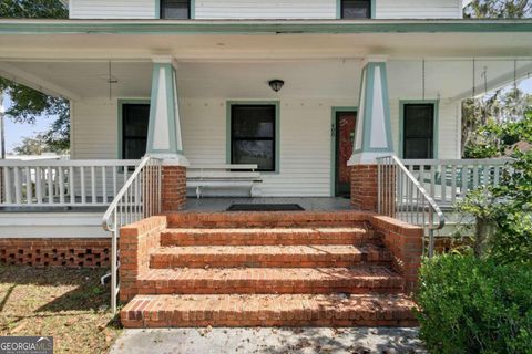 A home in Folkston