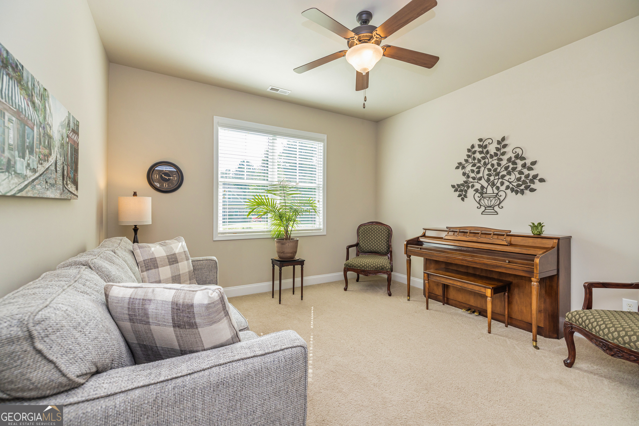 Senoia, Georgia 30276, United States, 4 Bedrooms Bedrooms, ,3 BathroomsBathrooms,Residential,Active,184543