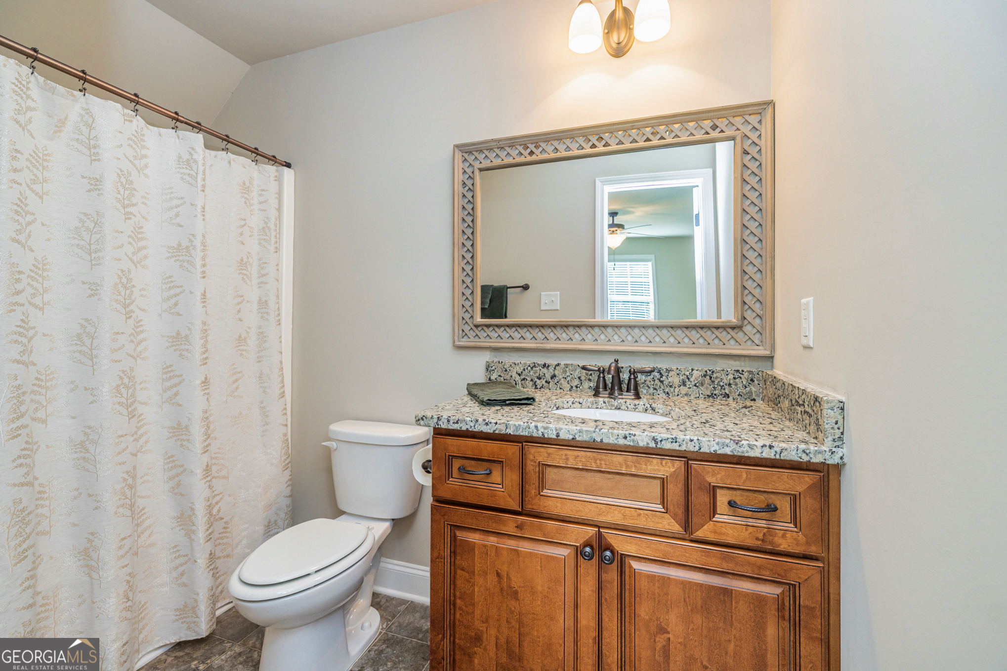 Senoia, Georgia 30276, United States, 4 Bedrooms Bedrooms, ,3 BathroomsBathrooms,Residential,Active,184543