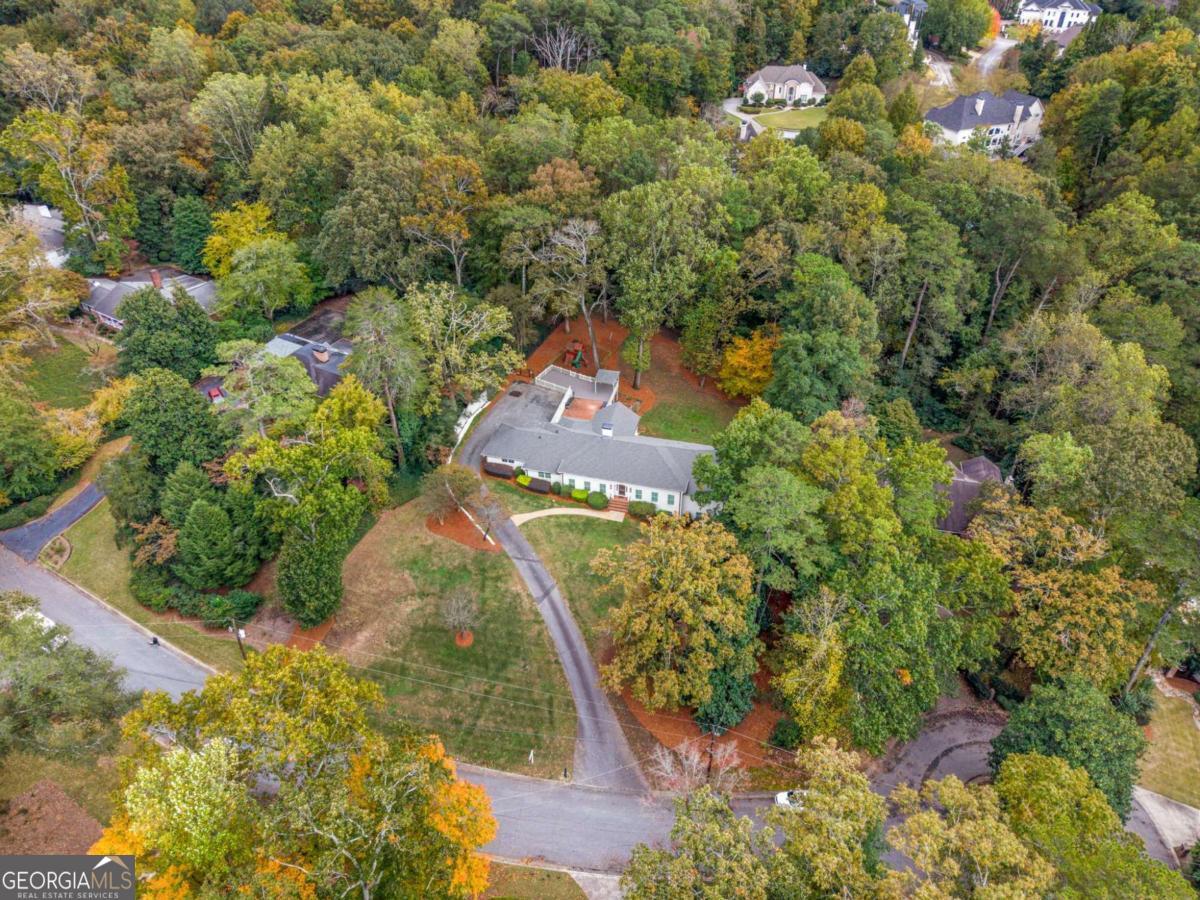 Fair Oaks Manor - Residential