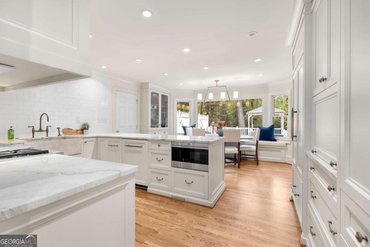 Fair Oaks Manor - Residential