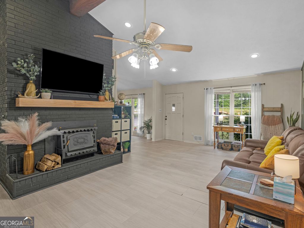 Photo of 2709 Locust Grove Road, Griffin, GA 30223 (MLS # 10763814)