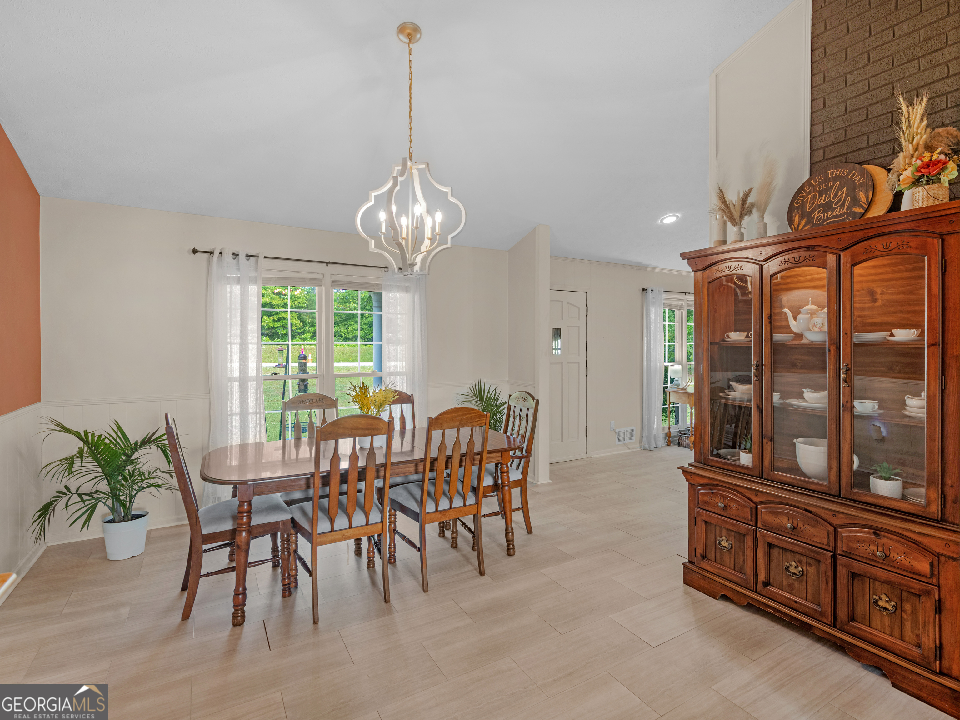 2709 Locust Grove RD