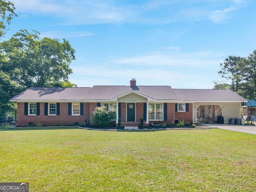 Photo of 2709 Locust Grove Road, Griffin, GA 30223 (MLS # 10763814)