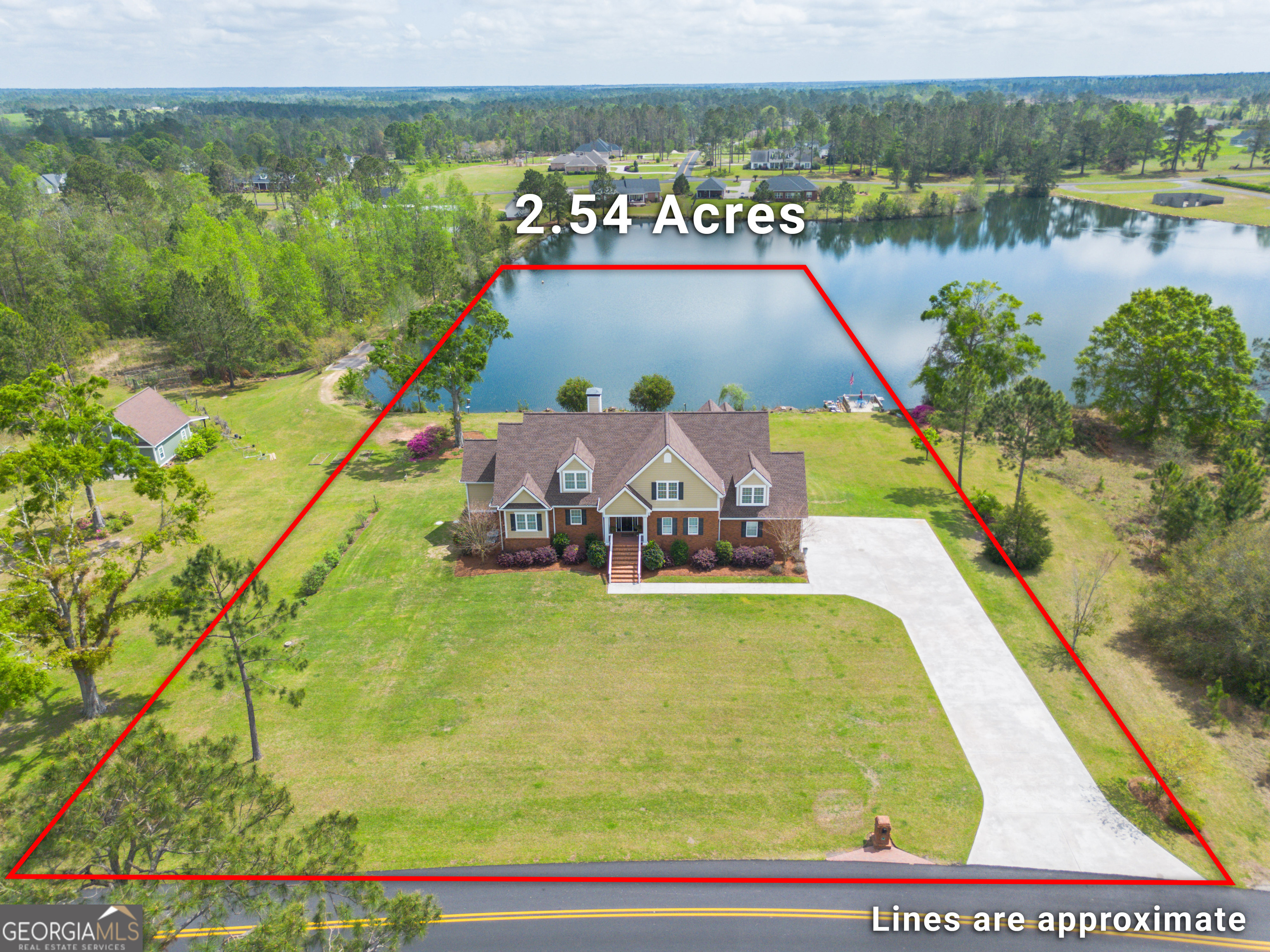 352 Mallard Pointe DR