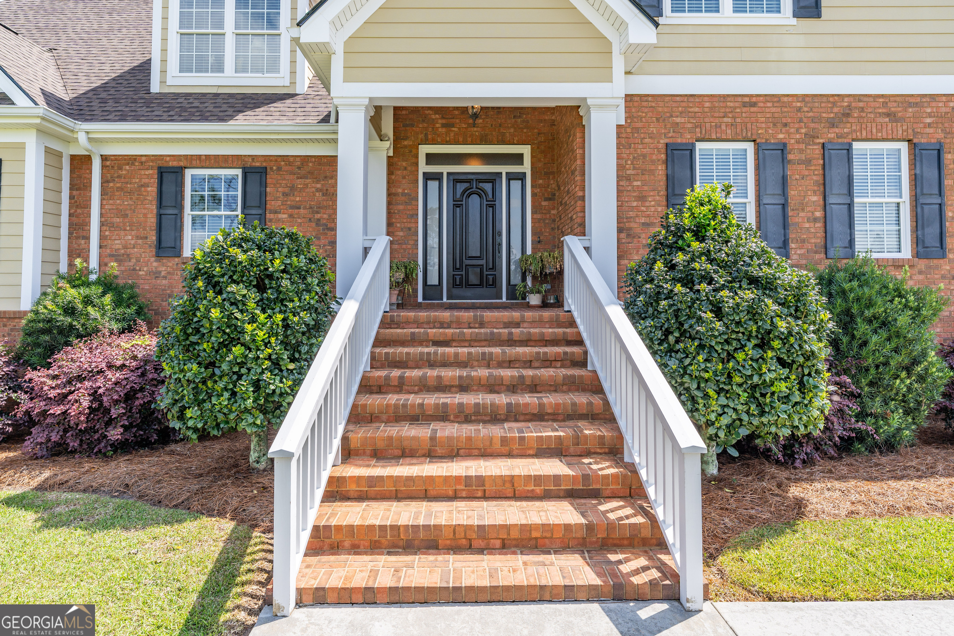 352 Mallard Pointe DR