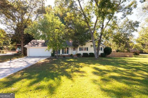 2598 Mountain View RD Snellville GA 30078