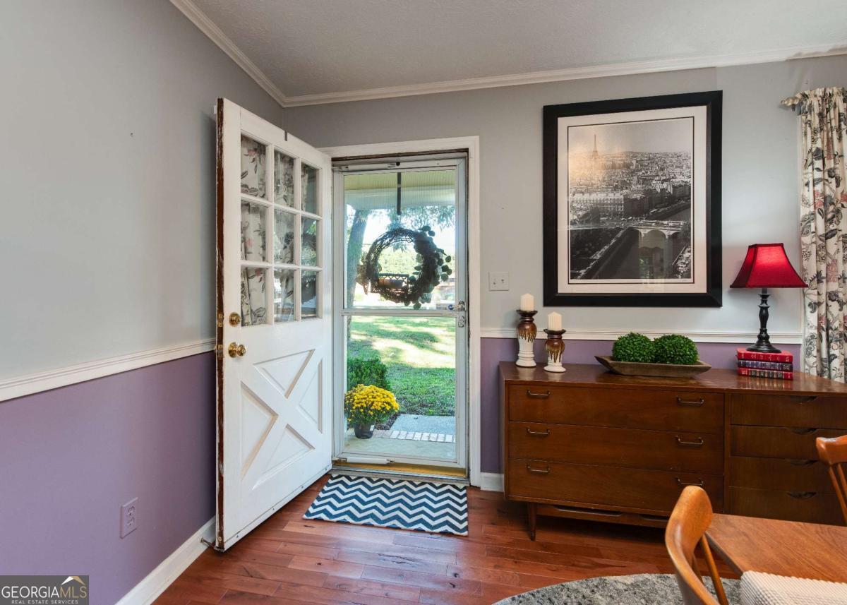 2598 Mountain View RD