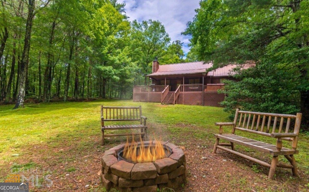 58 Peach LN